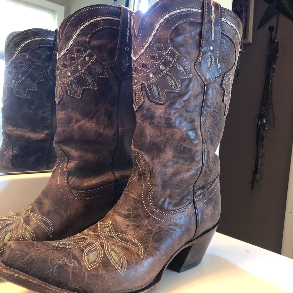 Just too tight on me and I’m comfortable in them.